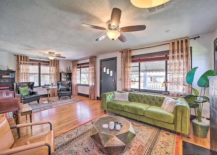 Holiday home Amazing Musical Abode In Expo Square Neighborhood! Tulsa