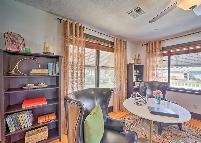 Holiday home Amazing Musical Abode In Expo Square Neighborhood! *