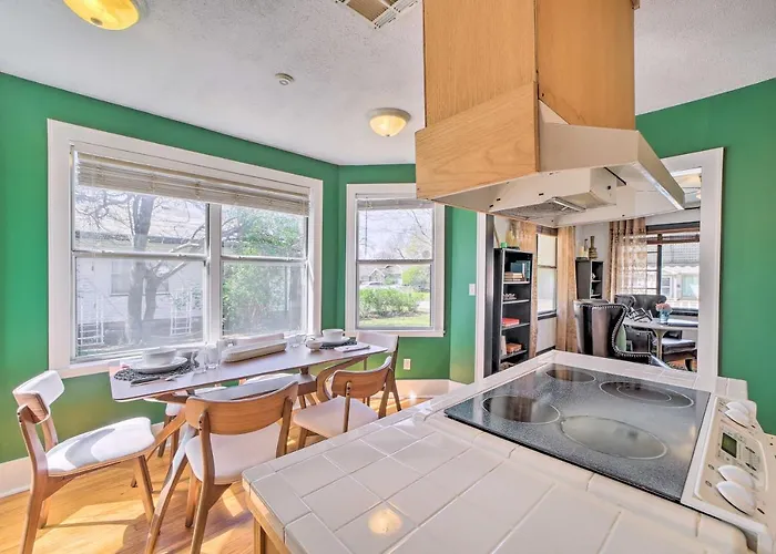Amazing Musical Abode In Expo Square Neighborhood! Holiday home *